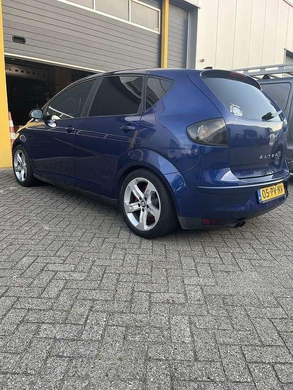Afbeelding 4/4