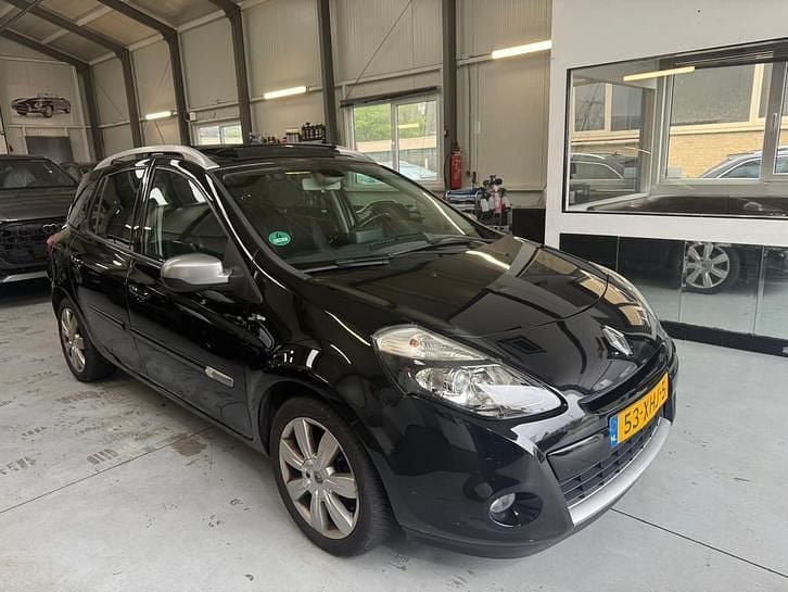 Gebruikt 2012 Renault Clio IV Night&Day Stationwagen | € 2.950 (Super prijs) - Afbeelding 1/1