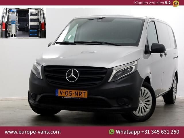 Zilver (metallic) Gebruikt 2022 Mercedes Vito Van | € 21.950 (Super prijs) - Afbeelding 1/3