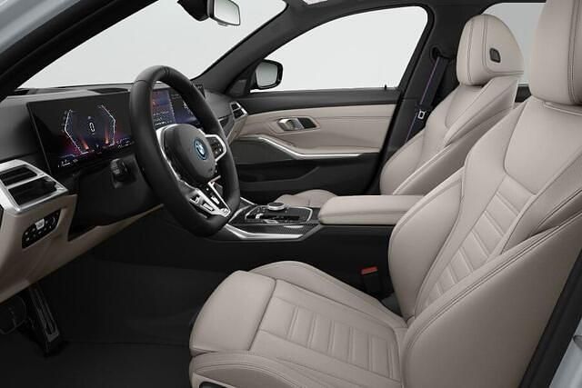 Occasion BMW 330 M Sport 291 PK (214 kW) 2025 Grijs Stationwagen