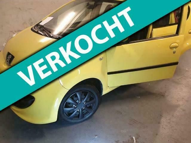 Geel Gebruikt 2007 Peugeot 107 Hatchback | € 2.699 (Eerlijke prijs) - Afbeelding 1/4