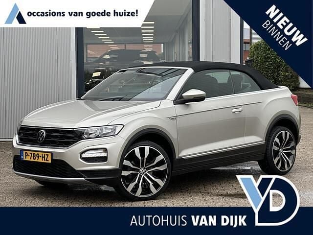 Grijs Gebruikt 2021 VW T-Roc Cabriolet Style Cabriolet | € 25.450 (Duur) - Afbeelding 1/4