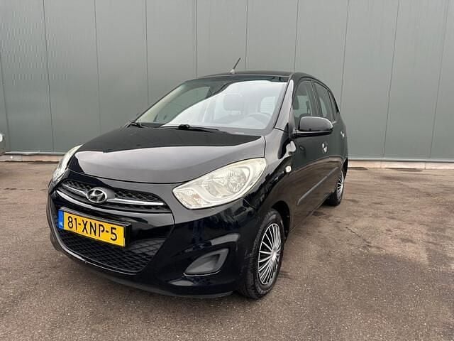Zwart Occasion 2012 Hyundai i10 Hatchback | € 3.495 (Eerlijke prijs) - Afbeelding 1/4