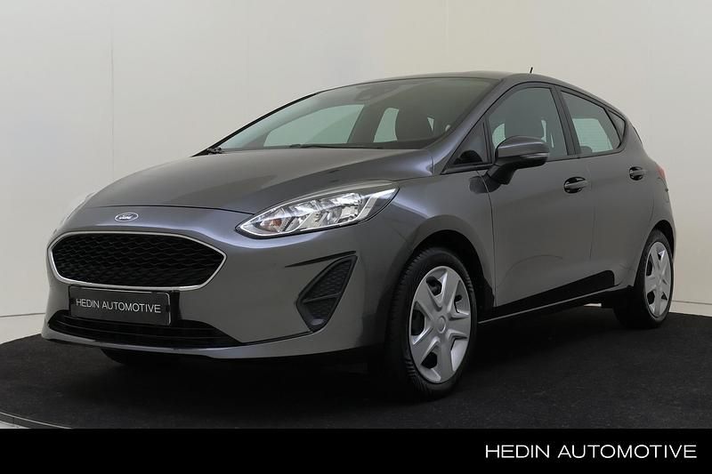 Grijs Gebruikt 2019 Ford Fiesta Trend Hatchback | € 10.950 (Eerlijke prijs) - Afbeelding 1/4