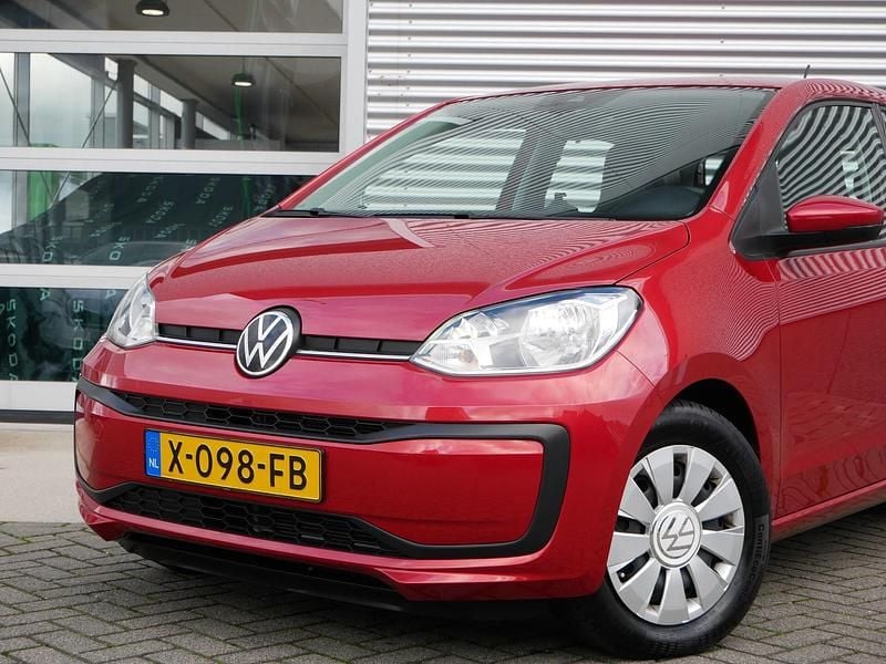 Occasion VW up! 65 PK (47 kW) 2023 Rood Hatchback