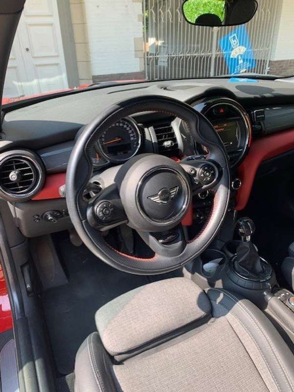 Rood Gebruikt 2015 Mini Cooper Hatchback | € 11.950 (Super prijs) - Afbeelding 1/4