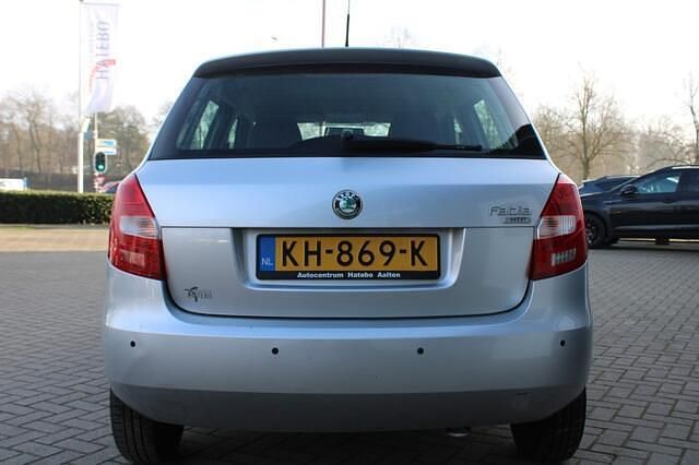 Occasion Skoda Fabia Comfort 60 PK (44 kW) 2010 Grijs (metallic) Hatchback