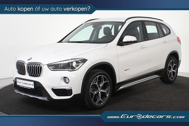 Wit Gebruikt 2017 BMW X1 Executive SUV | € 21.500 (Eerlijke prijs) - Afbeelding 1/4