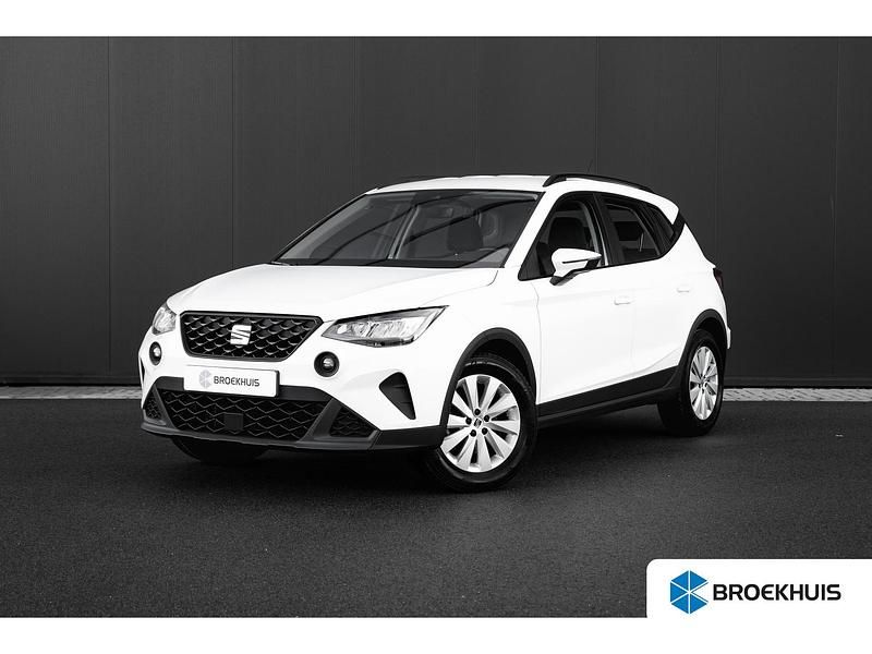 Wit Gebruikt 2021 Seat Arona Style SUV | € 16.450 (Eerlijke prijs) - Afbeelding 1/4