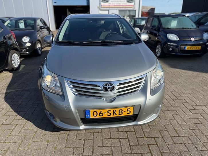 Occasion Toyota Avensis Business Edition 147 PK (108 kW) 2011 Grijs Stationwagen