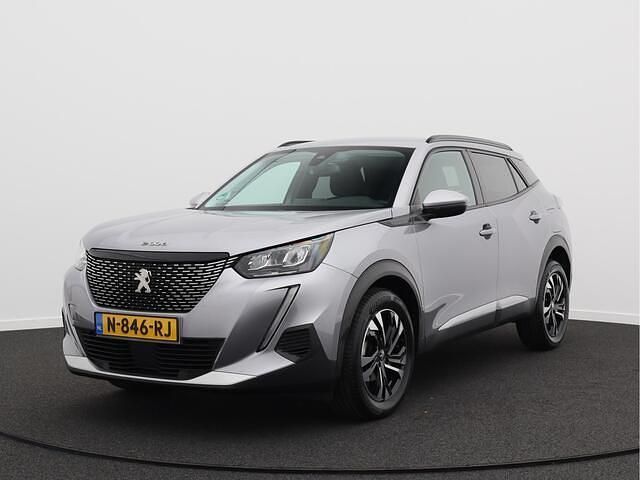 Grijs Gebruikt 2022 Peugeot 2008 Allure SUV | € 17.450 (Goede deal) - Afbeelding 1/4