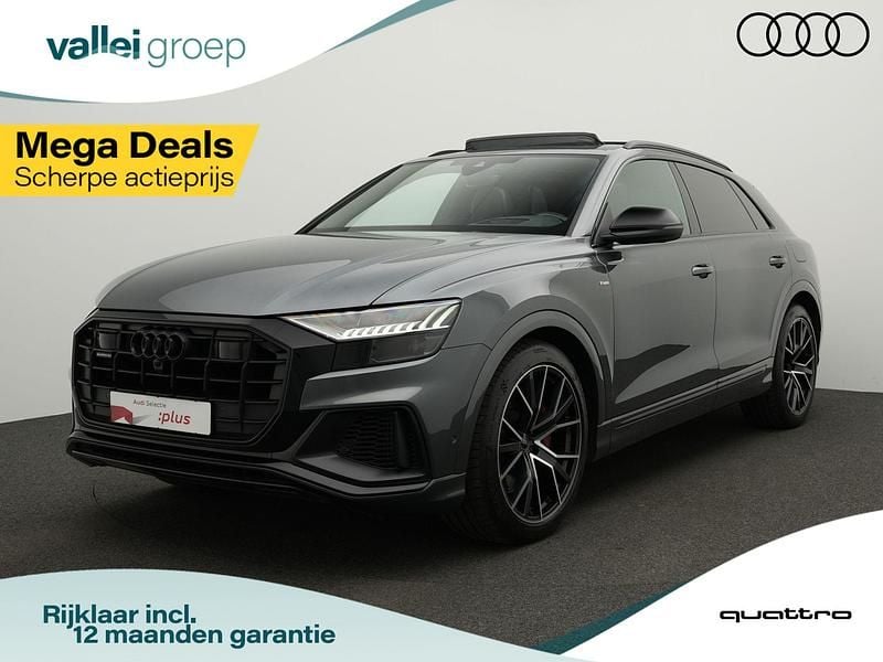 Grijs Gebruikt 2022 Audi Q8 Competition SUV | € 80.900 (Eerlijke prijs) - Afbeelding 1/4