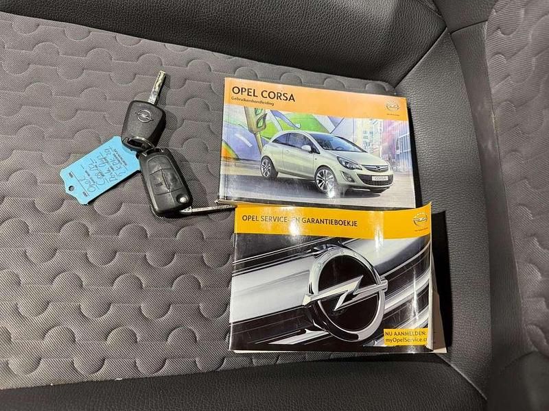 Occasion Opel Corsa Cosmo 101 PK (74 kW) 2012 Grijs Hatchback