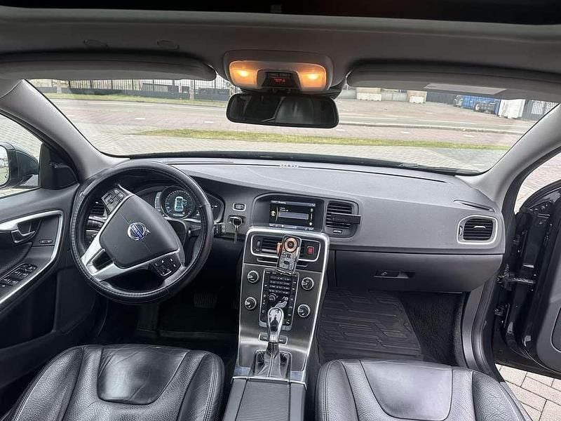 Occasion 2012 Volvo V60 Stationwagen | € 7.999 (Duur) - Afbeelding 1/4