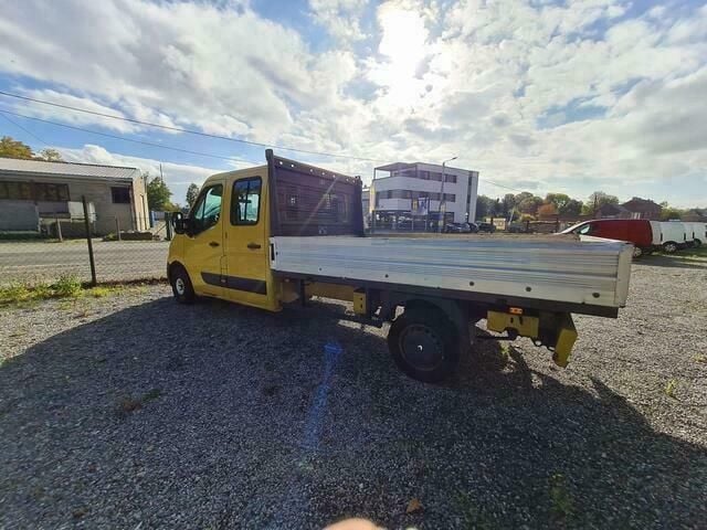 Occasion Renault Master 101 PK (74 kW) 2011 Geel Van