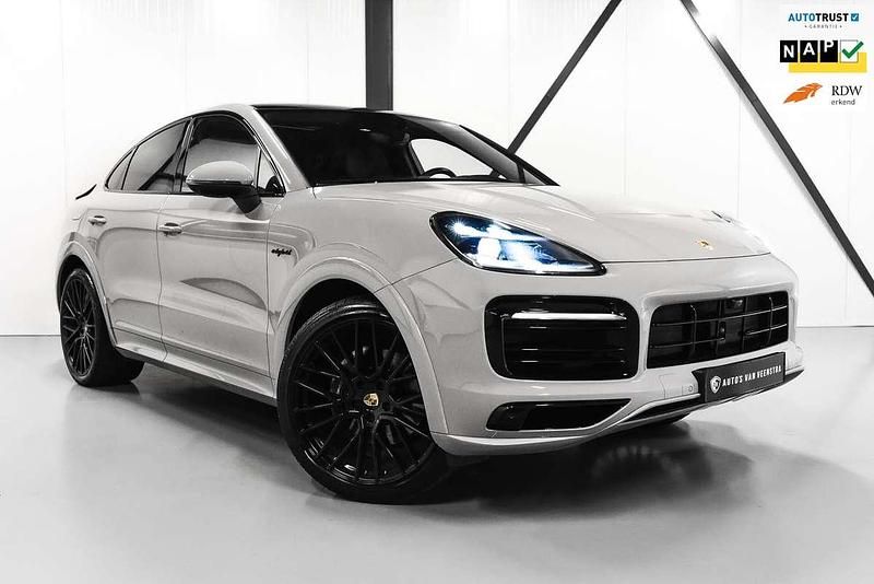 Grijs (metallic) Gebruikt 2019 Porsche Cayenne SUV | € 66.950 - Afbeelding 1/4
