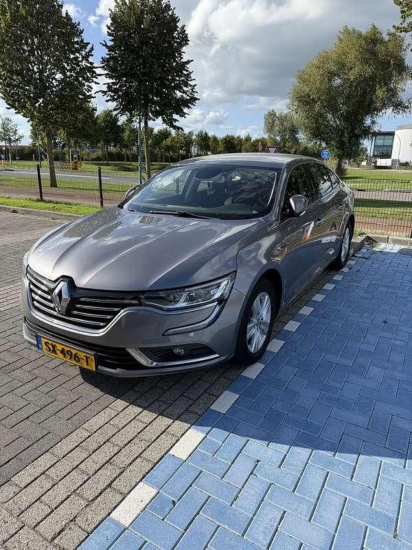 Grijs Gebruikt 2018 Renault Talisman Zen Sedan | € 15.498 (Eerlijke prijs) - Afbeelding 1/4