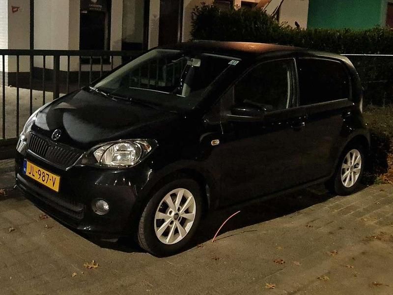 Zwart Gebruikt 2016 Skoda Citigo Fresh Hatchback | € 5.499 (Eerlijke prijs) - Afbeelding 1/4