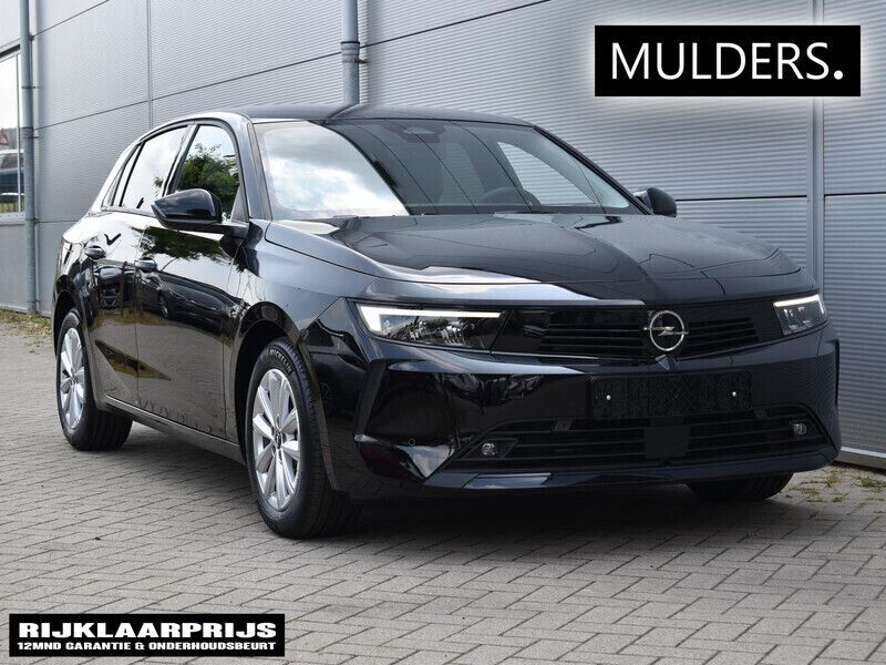 Zwart Nieuw 2025 Opel Astra Business Edition Hatchback | € 32.997 (Super prijs) - Afbeelding 1/4