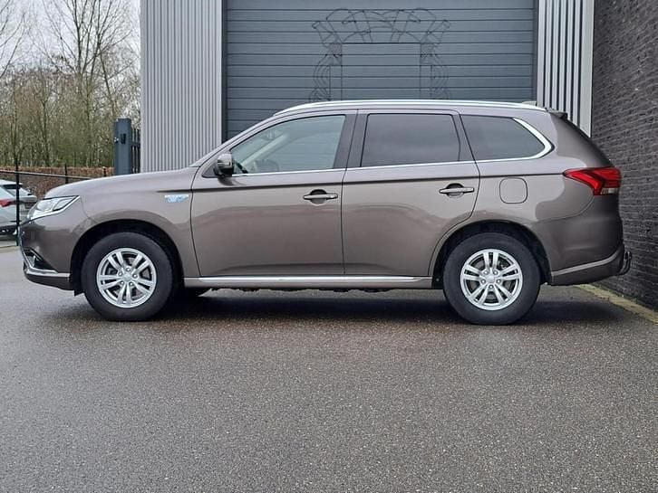 Occasion Mitsubishi Outlander Instyle 121 PK (88 kW) 2015 SUV