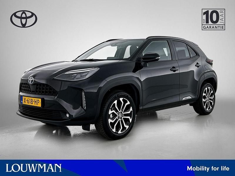 Zwart Gebruikt 2023 Toyota Yaris Cross SUV | € 27.950 (Eerlijke prijs) - Afbeelding 1/2