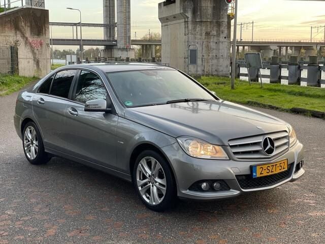 Occasion Mercedes C220 170 PK (125 kW) 2011 Grijs, metallic lak Sedan