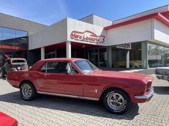Rood Gebruikt 1966 Ford Mustang Coupé | € 22.500 - Afbeelding 1/4