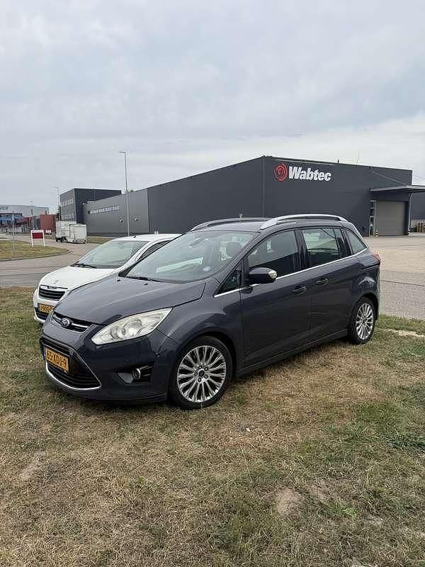 Grijs Gebruikt 2012 Ford Grand C-Max MPV | € 4.750 (Goede deal) - Afbeelding 1/4