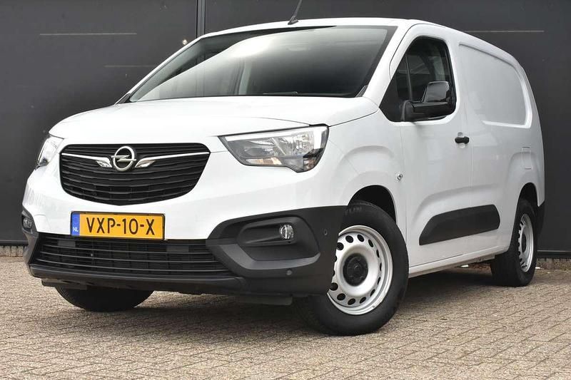 Wit Gebruikt 2023 Opel Combo-e Life Edition Van | € 19.745 (Super prijs) - Afbeelding 1/4