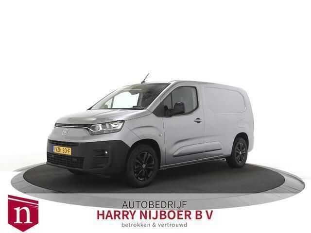 Grijs Gebruikt 2023 Fiat e-Doblò L2 50 kWh MPV | € 23.900 (Goede deal) - Afbeelding 1/4