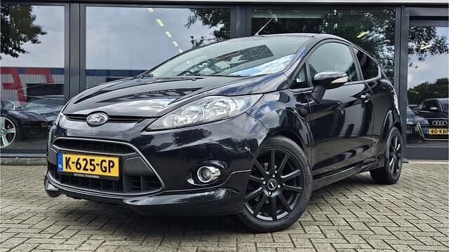Zwart Gebruikt 2011 Ford Fiesta Titanium Hatchback | € 2.640 (Super prijs) - Afbeelding 1/4