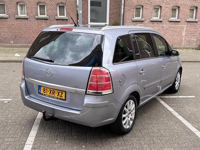 Afbeelding 4/4