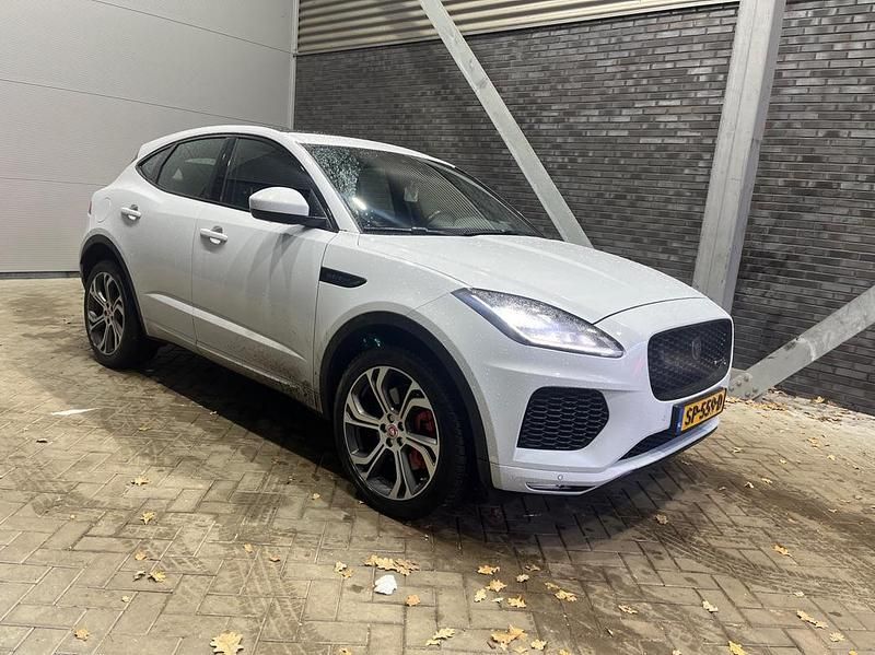 Wit Gebruikt 2018 Jaguar E-Pace First Edition SUV | € 25.800 (Iets duurder) - Afbeelding 1/1