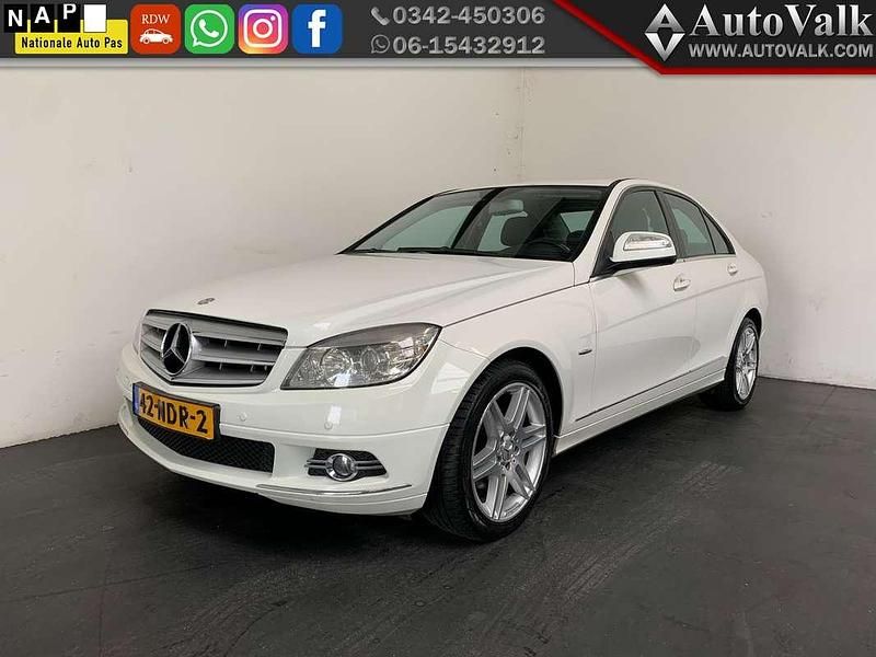 Wit Gebruikt 2008 Mercedes C230 Avantgarde Sedan | € 5.949 (Eerlijke prijs) - Afbeelding 1/4