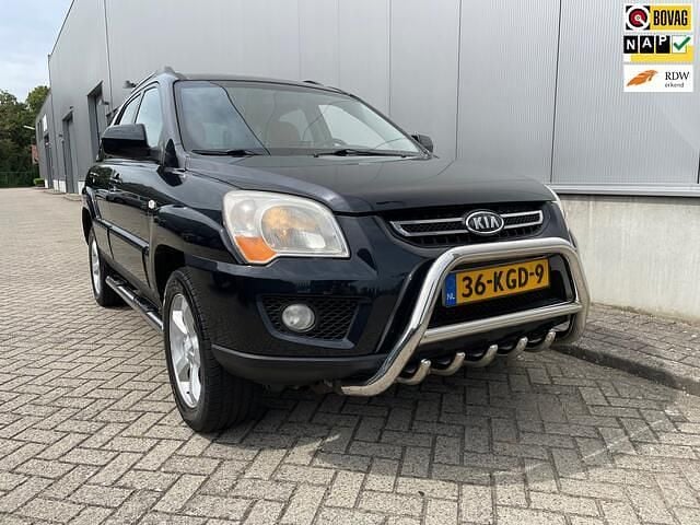 Zwart Gebruikt 2009 Kia Sportage SUV | € 4.450 (Eerlijke prijs) - Afbeelding 1/4
