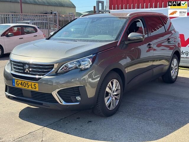 Grijs Gebruikt 2019 Peugeot 5008 MPV | € 17.999 (Iets duurder) - Afbeelding 1/4