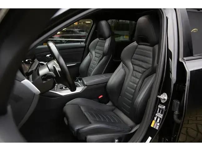 Occasion BMW 330e Basis 2023 Zwart Stationwagen