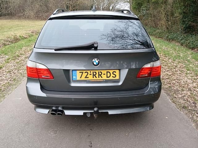 Occasion BMW 525 Executive 218 PK (160 kW) 2005 Grijs Stationwagen