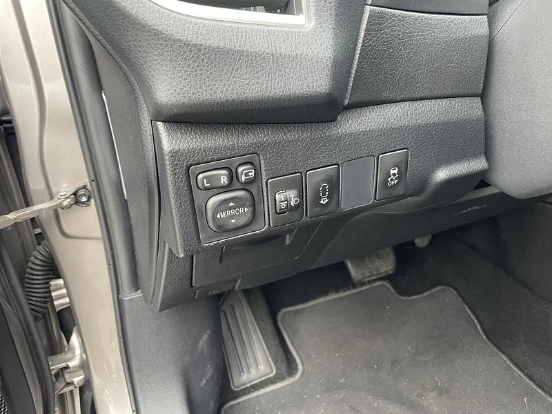 Occasion Toyota Corolla Business Edition 132 PK (97 kW) 2014 Grijs Sedan