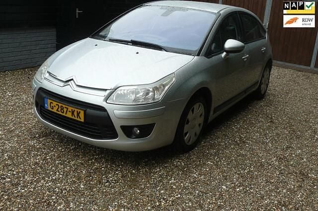 Grijs Gebruikt 2010 Citroën C4 Hatchback | € 1.950 (Goede deal) - Afbeelding 1/4
