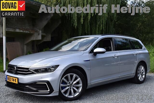 Zilver, metallic lak Gebruikt 2020 VW Passat Business Stationwagen | € 23.445 (Eerlijke prijs) - Afbeelding 1/4