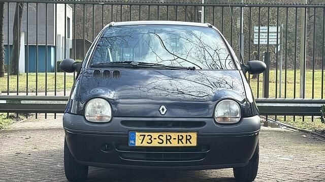 Occasion Renault Twingo 75 PK (55 kW) 2006 Zwart Hatchback