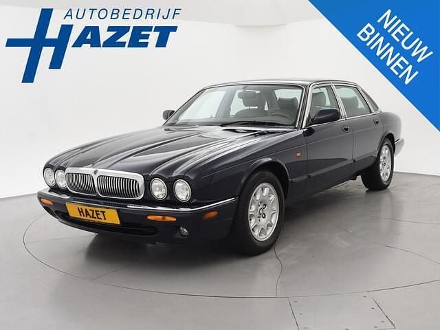 Blauw Gebruikt 1998 Jaguar XJ Executive Sedan | € 10.950 (Goede deal) - Afbeelding 1/4