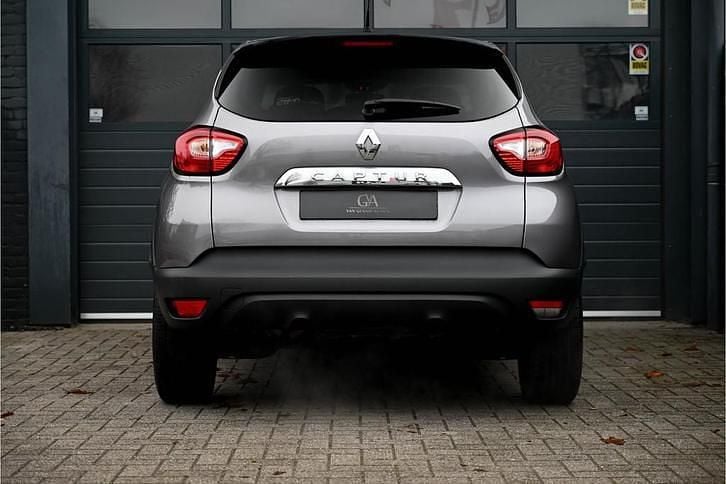 Occasion Renault Captur Dynamique 90 PK (66 kW) 2017 Grijs SUV