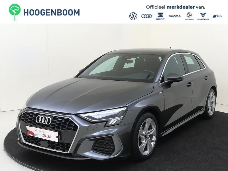 Occasion Audi A3 Sportback Basis 110 PK (80 kW) 2023 Grijs Hatchback