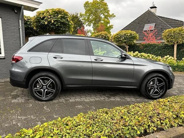 Occasion Mercedes GLC300 AMG 211 PK (155 kW) 2022 Grijs SUV