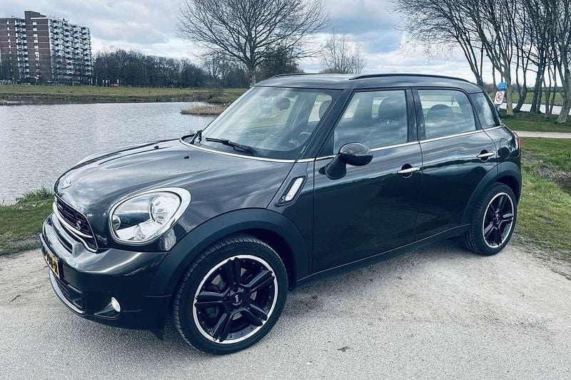 Bruin Gebruikt 2014 Mini Cooper S Countryman SUV | € 12.499 (Goede deal) - Afbeelding 1/4