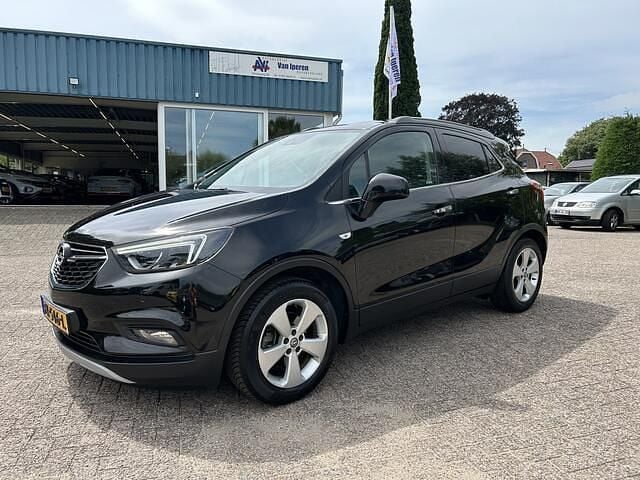 Zwart Gebruikt 2017 Opel Mokka X Innovation SUV | € 12.950 (Eerlijke prijs) - Afbeelding 1/4