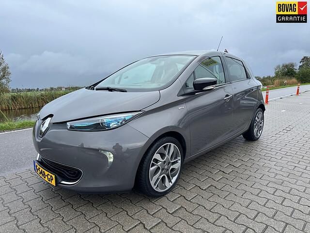 Grijs Gebruikt 2018 Renault Zoe Bose Edition Hatchback | € 6.950 (Super prijs) - Afbeelding 1/4