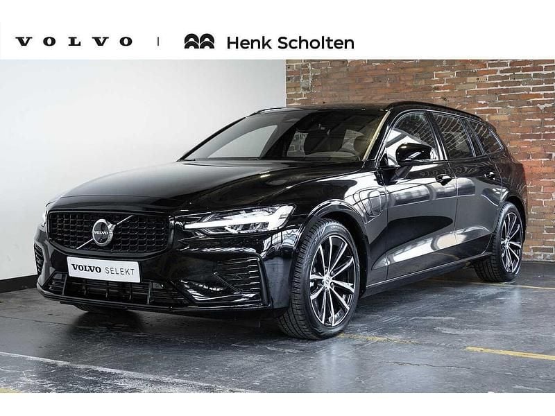 Occasion 2022 Volvo V60 Plus Stationwagen | € 44.950 (Iets duurder) - Afbeelding 1/4